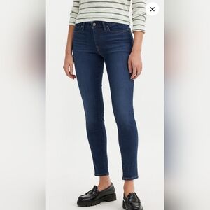 Levi 711 Skinny Jeans Size 31 Womens